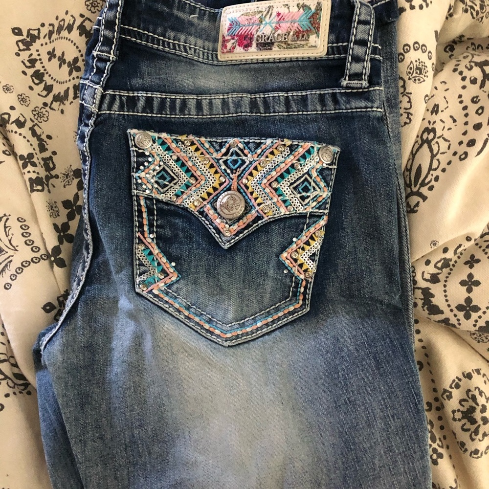 Grave cropped jeans with Aztec pockets!